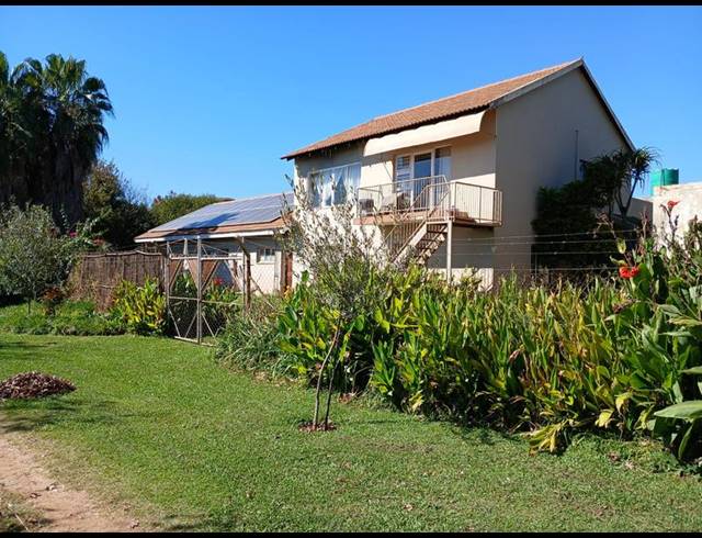 FARM FOR SALE IN HONINGNESKRANS AH